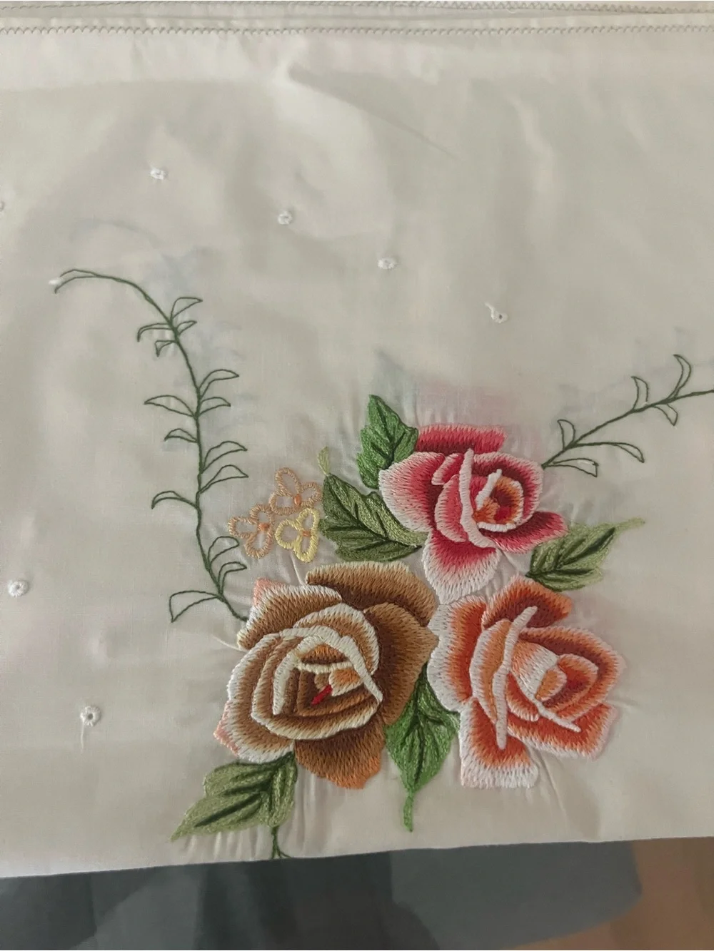 Vintage floral Embroidered Rose Cream Tablecloth and 12 Napkins Set